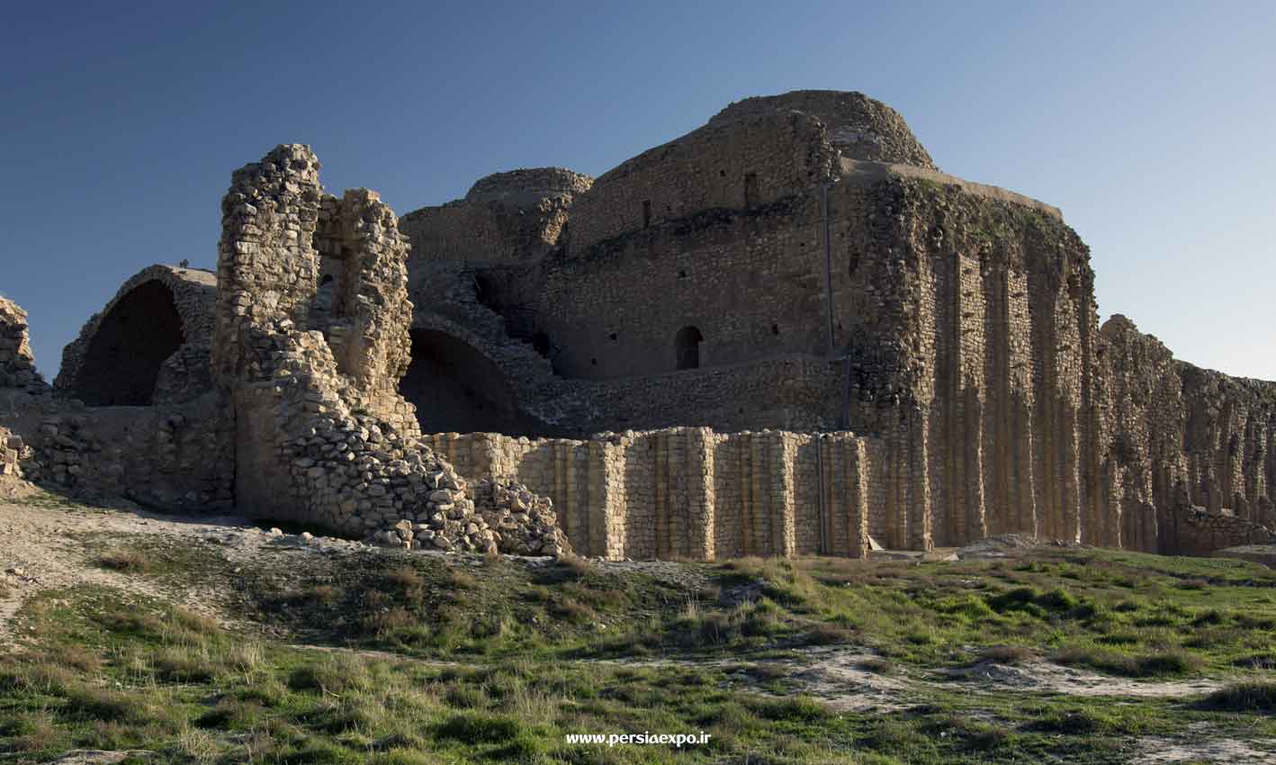 کاخ اردشیر بابکان